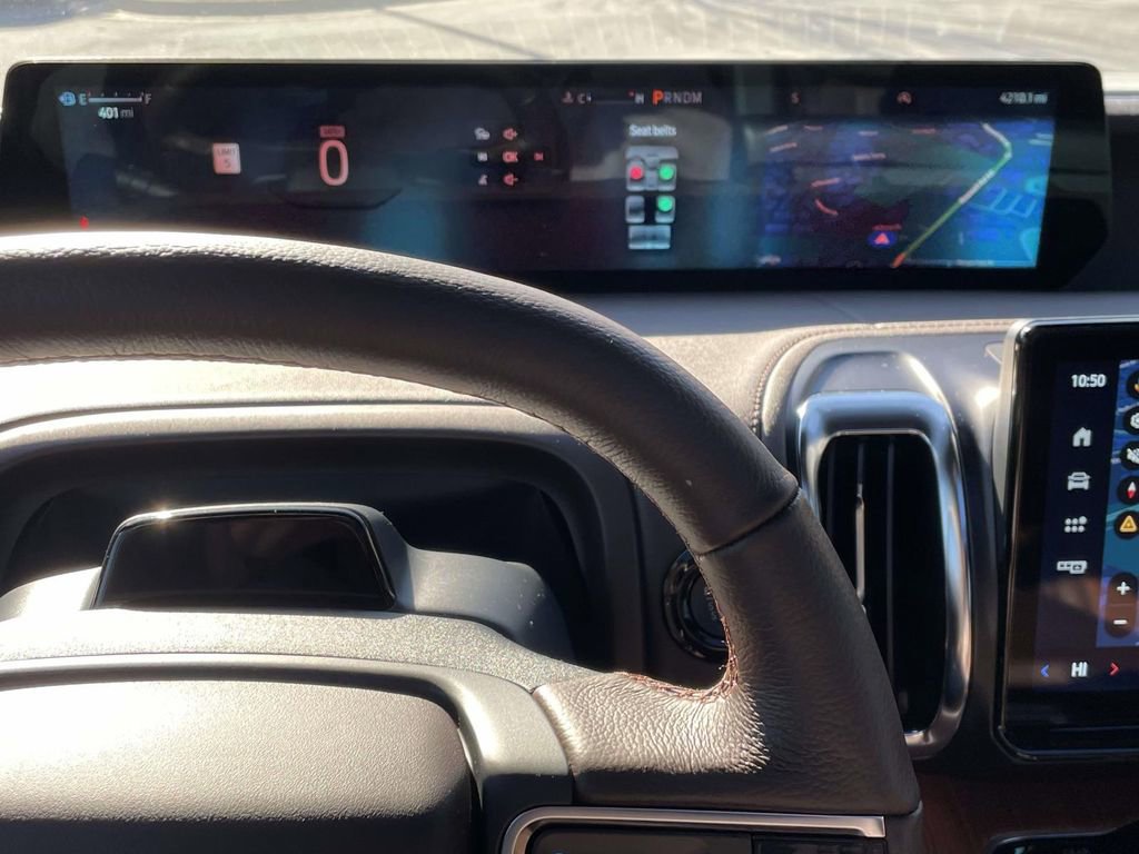 Used 2025 Ford Expedition Max King Ranch image 29