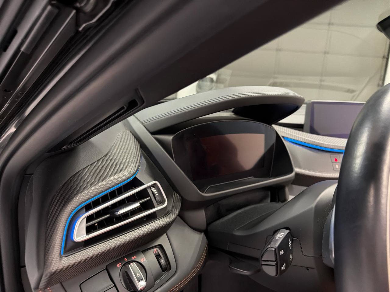 Used 2019 BMW i8 Roadster AWD/4WD image 20