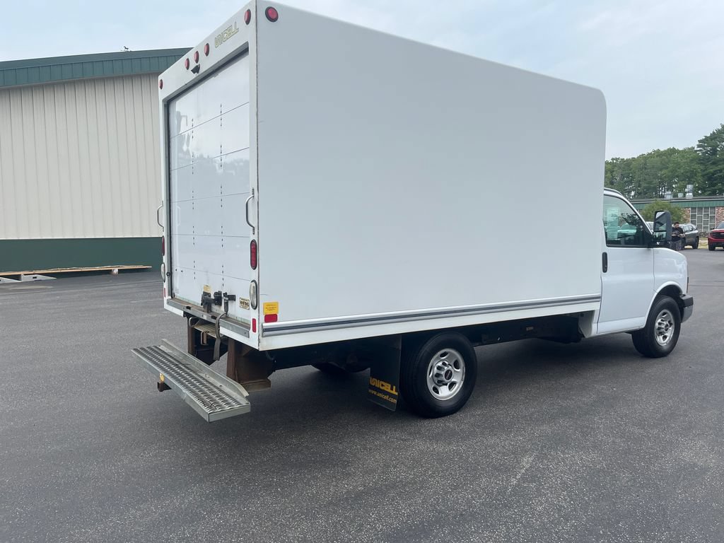 Certified 2019 GMC Savana 3500 w/ Power Convenience Package RWD image 5