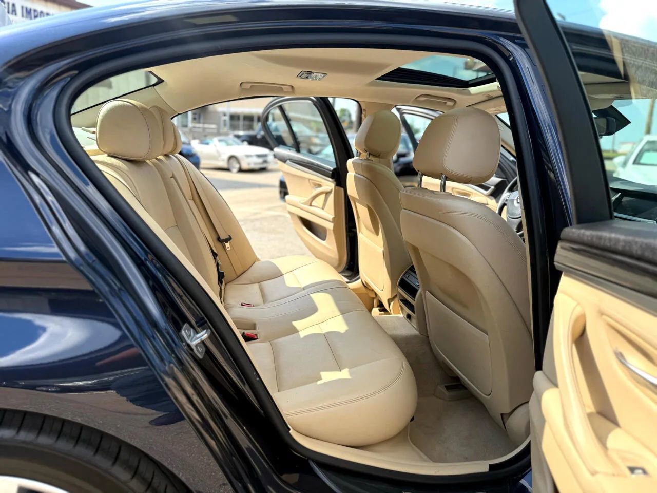 Used 2014 BMW 535i xDrive Sedan AWD/4WD image 39