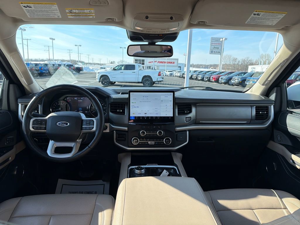 Used 2024 Ford Expedition Max XLT AWD/4WD image 12