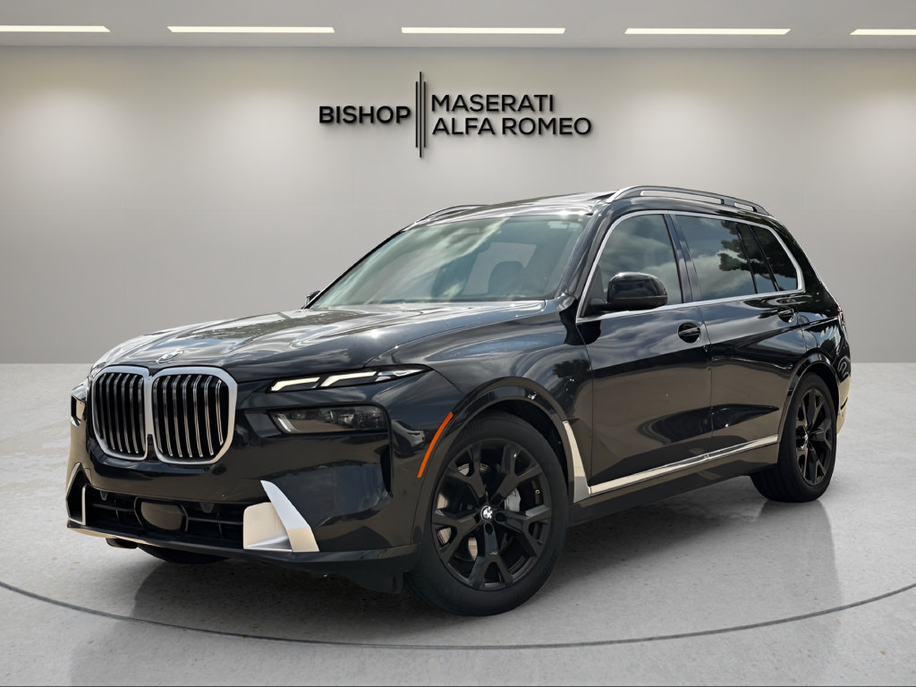 Used 2023 BMW X7 xDrive40i w/ Premium Package AWD/4WD image 2