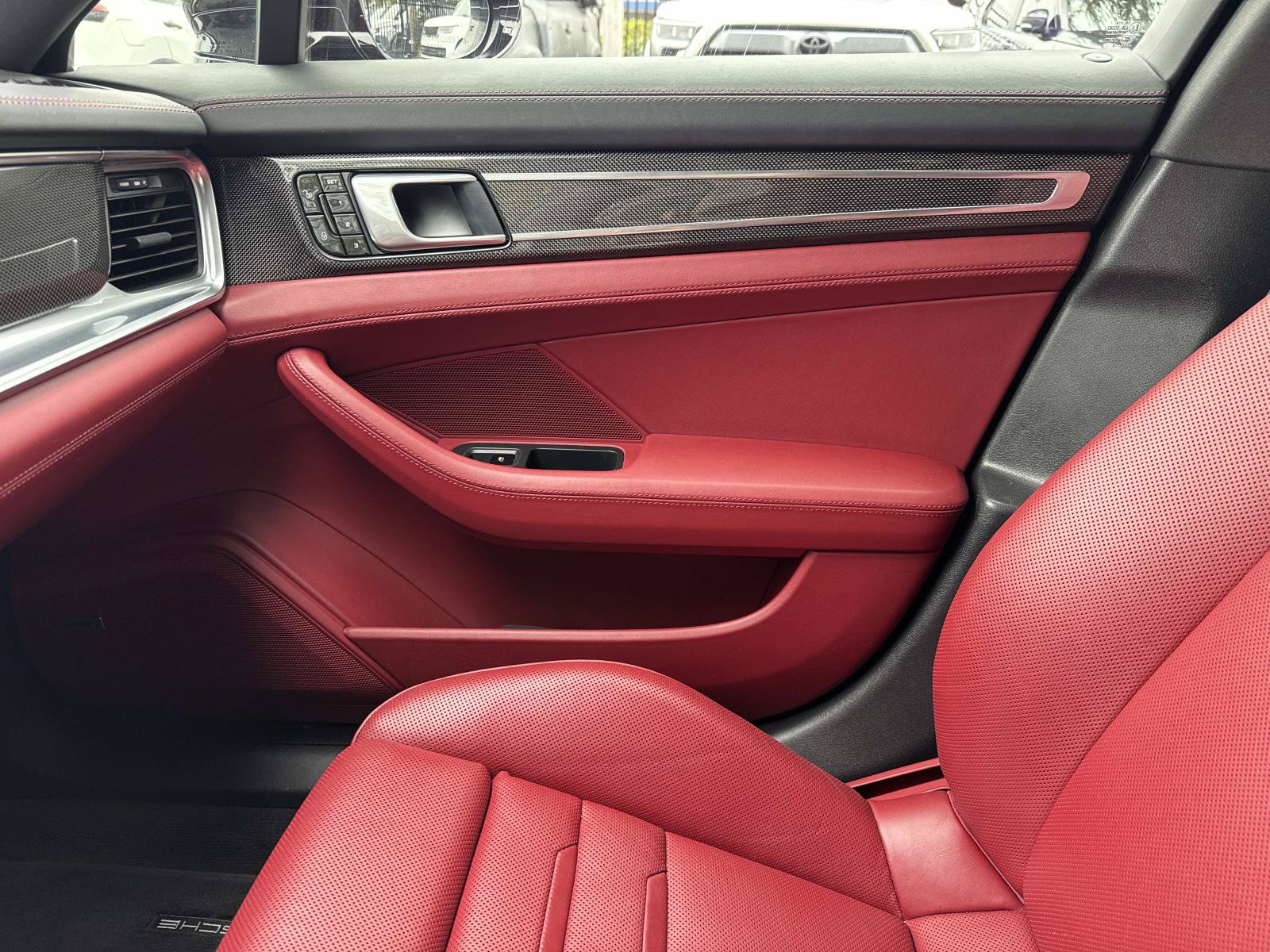 Used 2018 Porsche Panamera 4S AWD/4WD image 22