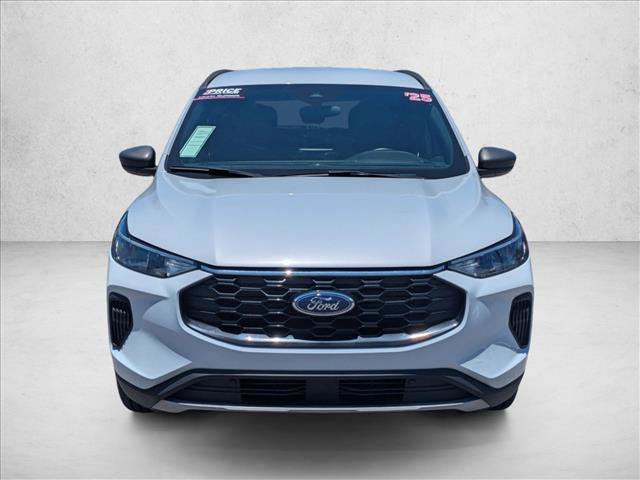 Certified 2025 Ford Escape ST-Line FWD image 2