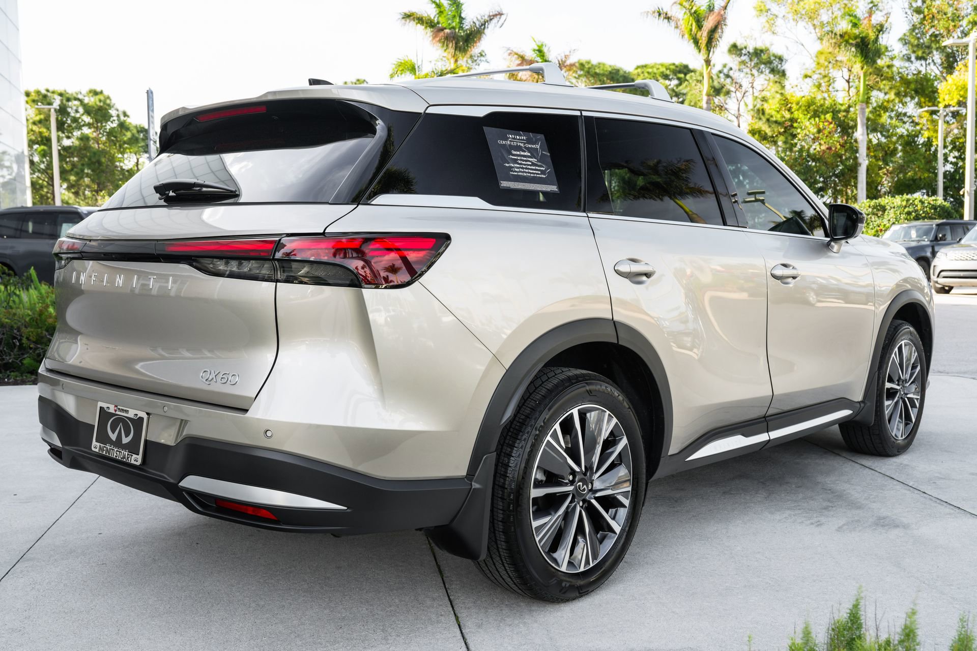 Certified 2026 INFINITI QX60 Luxe w/ Cargo Package image 24
