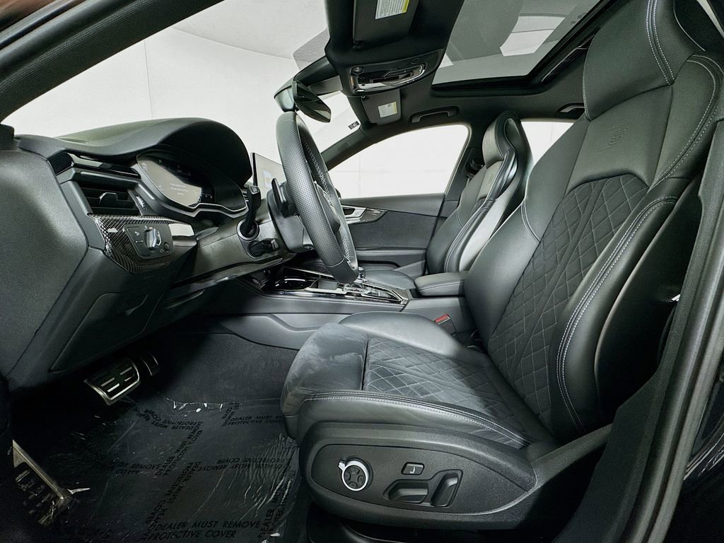 Used 2023 Audi S4 Premium Plus w/ Premium Plus Package image 12