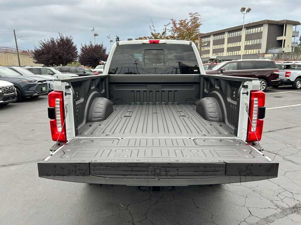 New 2026 Ford F350 Lariat image 24