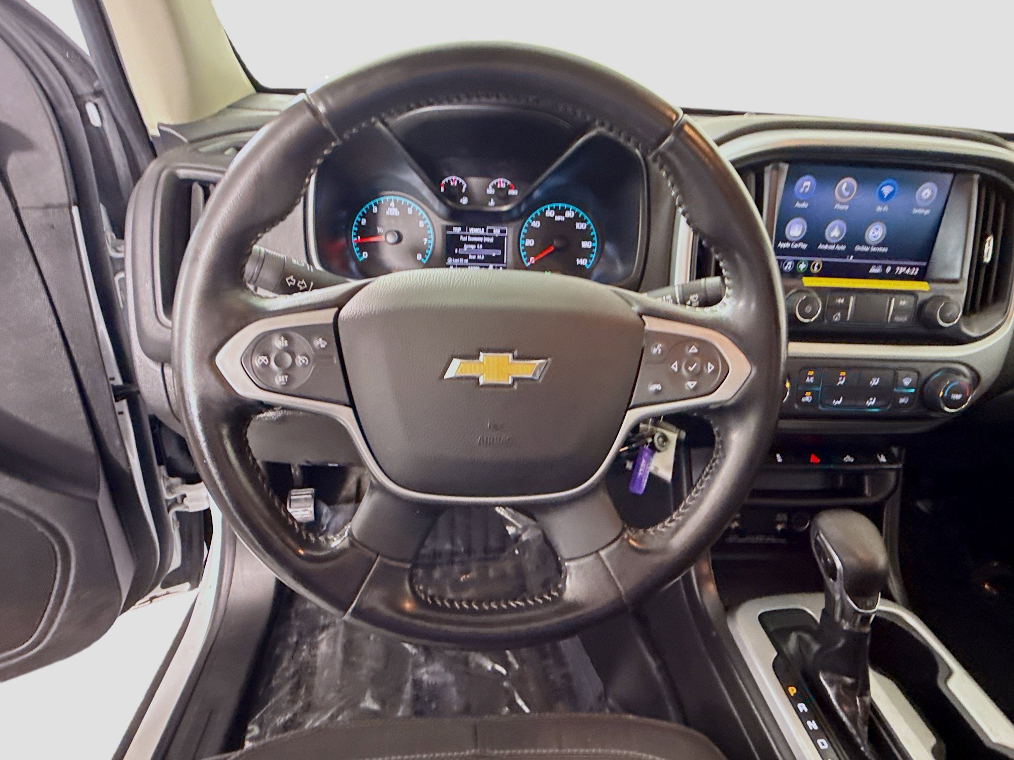 Used 2022 Chevrolet Colorado LT w/ Fleet Safety Package image 13