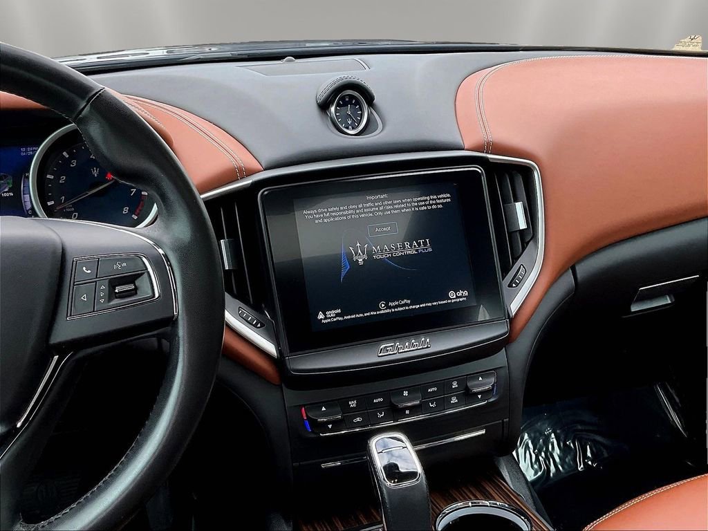 Used 2019 Maserati Ghibli S GranLusso AWD/4WD image 9
