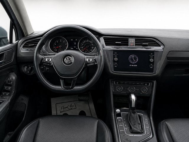 Used 2020 Volkswagen Tiguan SE w/ Panoramic Sunroof Package AWD/4WD image 20