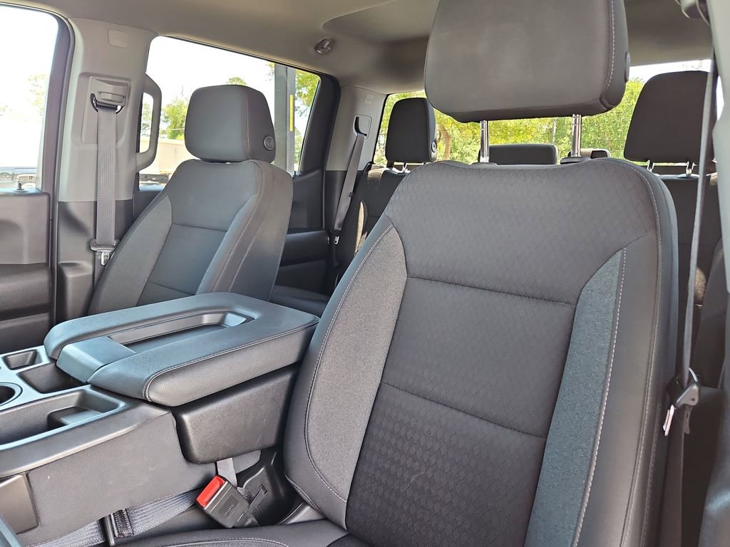 Used 2023 Chevrolet Silverado 1500 Custom w/ LPO, Dark Essentials Package RWD image 19
