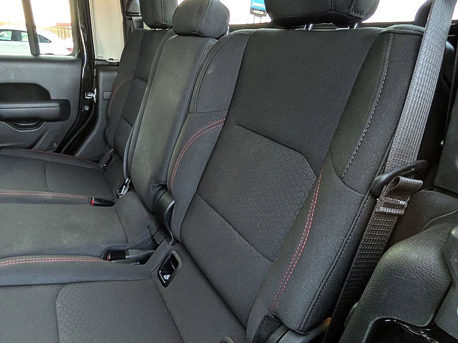 Used 2023 Jeep Gladiator Rubicon image 28