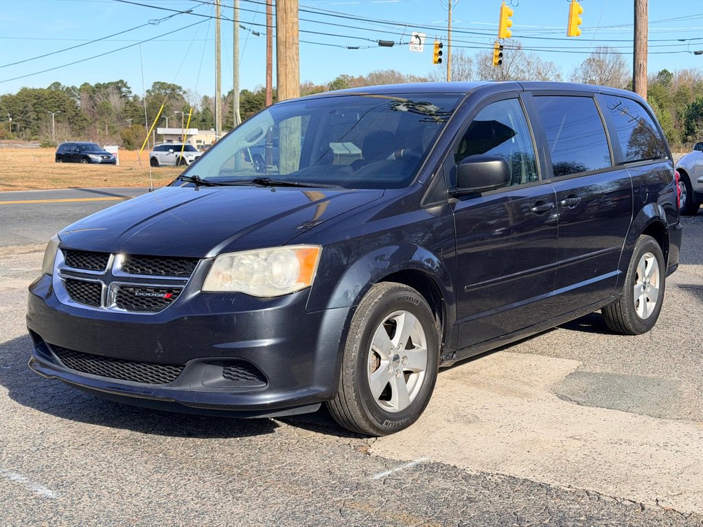 Used 2013 Dodge Grand Caravan SE image 1