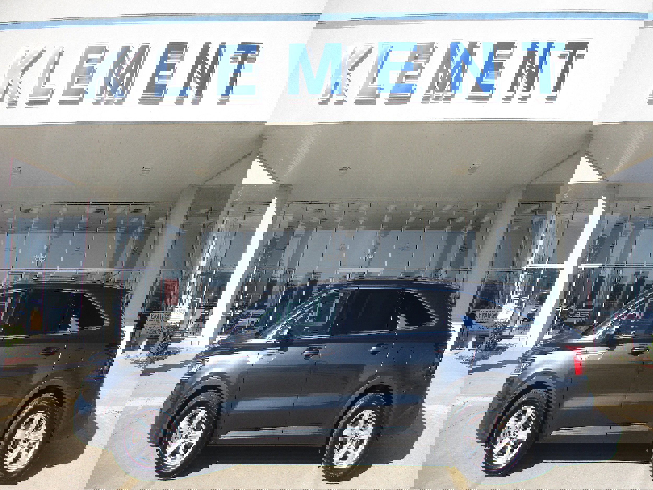 Used 2021 Kia Sorento LX