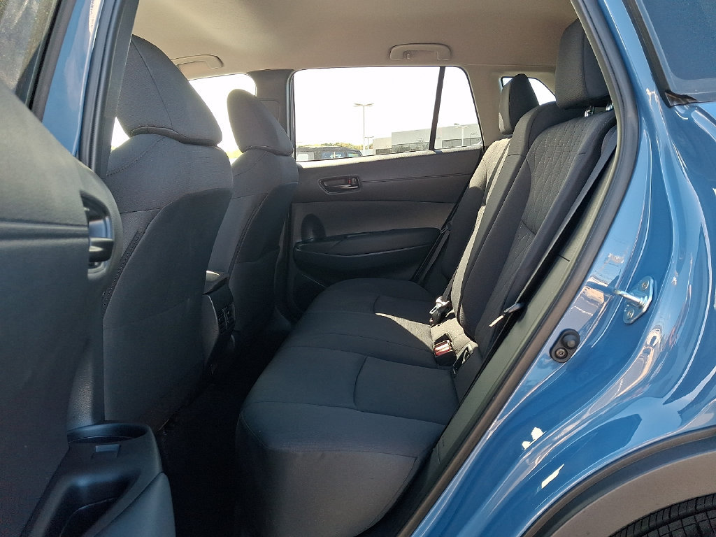 Certified 2026 Toyota Corolla Cross LE FWD image 15