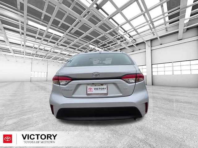 Certified 2023 Toyota Corolla LE image 4