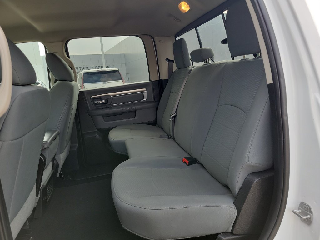 Used 2020 RAM 1500 Classic SLT AWD/4WD image 26