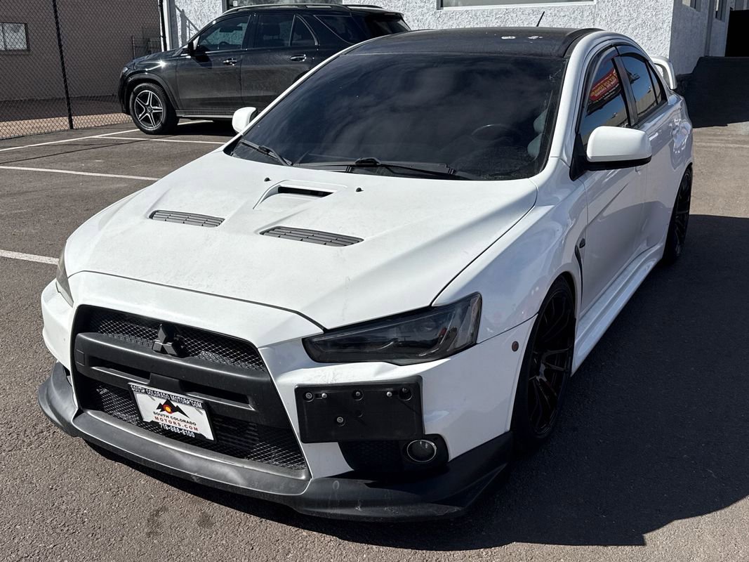 Used 2013 Mitsubishi Lancer Evolution GSR image 3