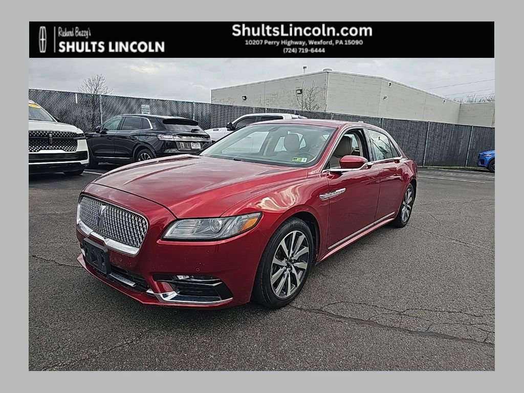 Used 2018 Lincoln Continental Premiere image 1