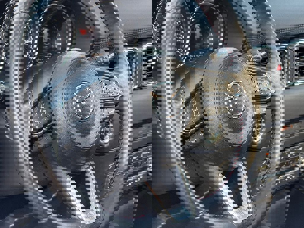 Used 2024 MAZDA CX-5 Carbon Edition image 21