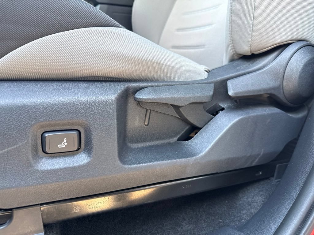 Used 2025 Toyota Tacoma TRD Off-Road AWD/4WD image 23