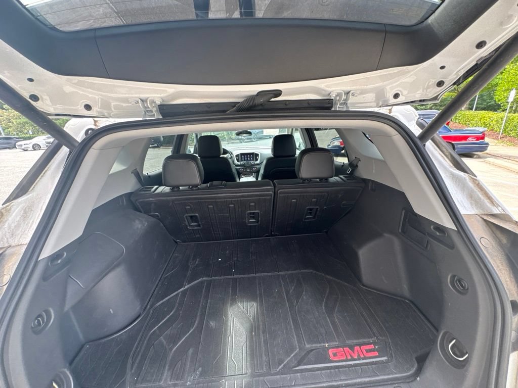 Used 2024 GMC Terrain SLT w/ Tech Package AWD/4WD image 22