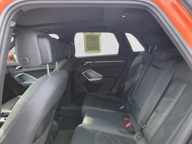 Used 2020 Audi Q3 2.0T Premium Plus w/ Premium Plus Package image 16