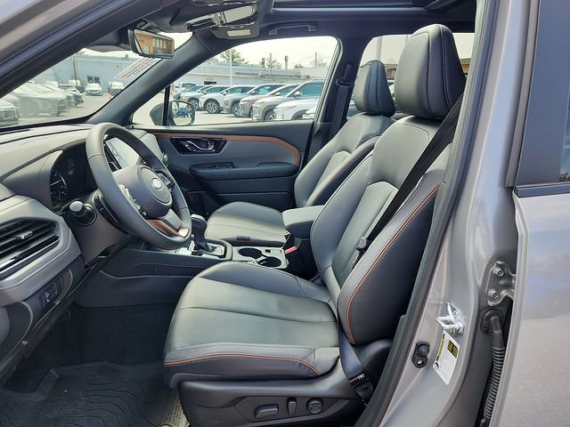 Used 2025 Subaru Forester Sport w/ Popular Package #2 image 13