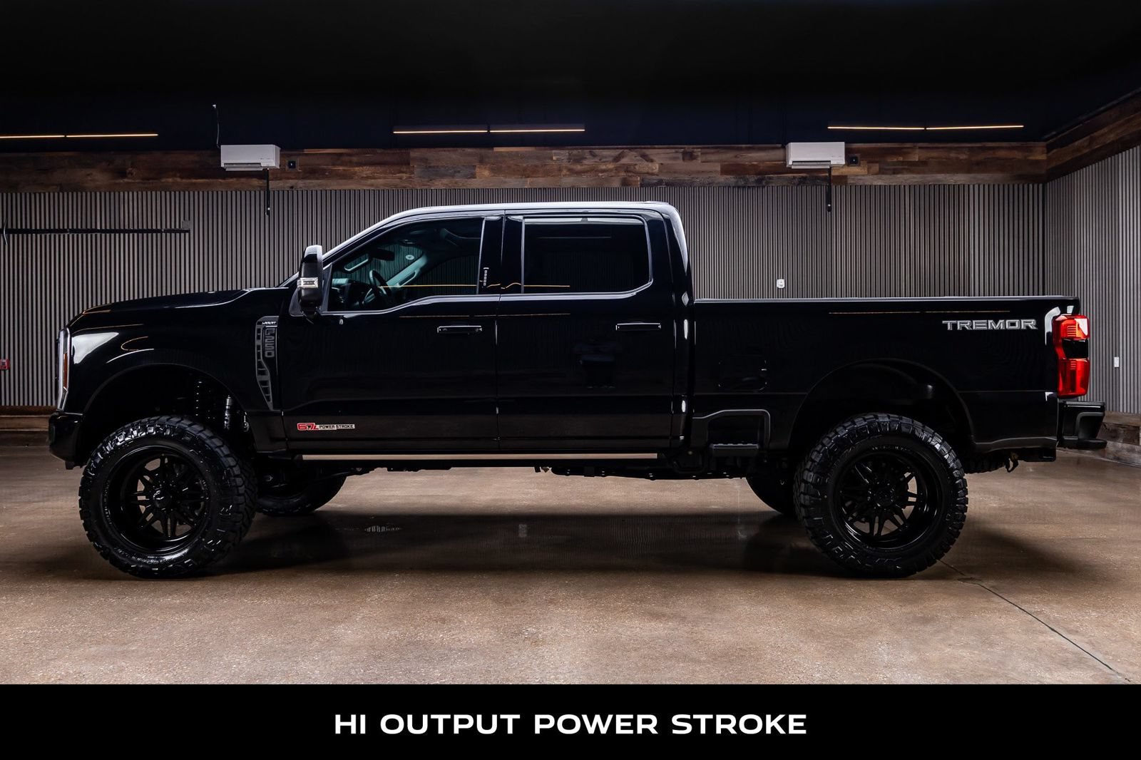 Used 2024 Ford F250 Lariat w/ Lariat Ultimate Package AWD/4WD image 6