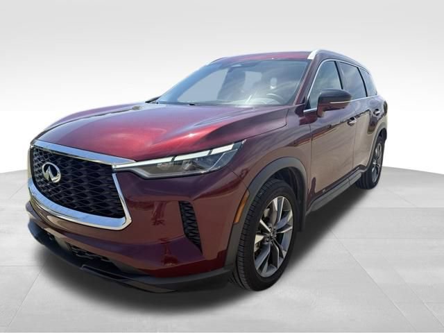 Used 2023 INFINITI QX60 Luxe w/ Cargo Package FWD image 8