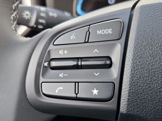 New 2026 Hyundai Venue SEL FWD image 13