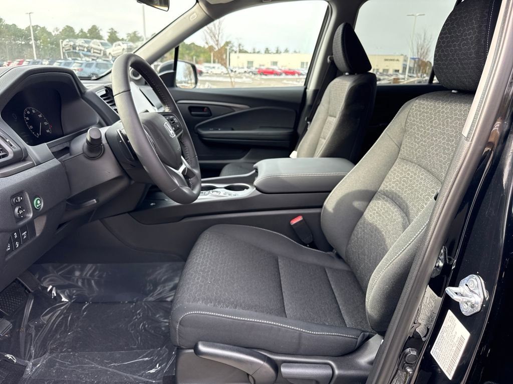 New 2026 Honda Ridgeline Sport image 11