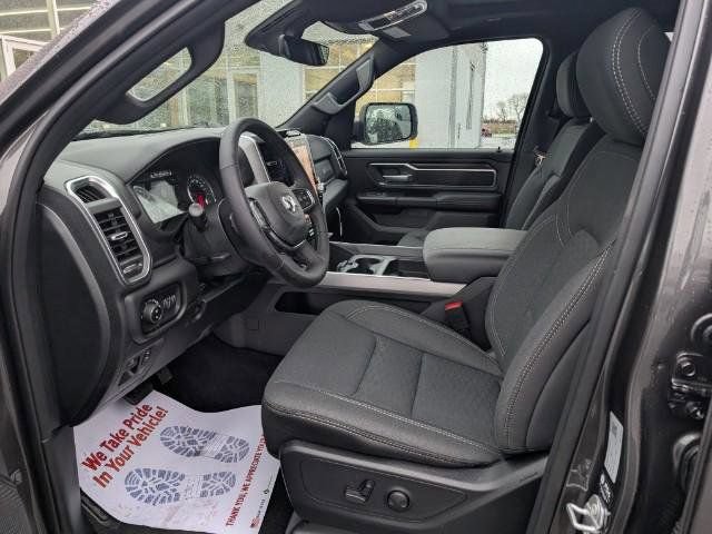 New 2026 RAM 1500 Big Horn AWD/4WD image 9