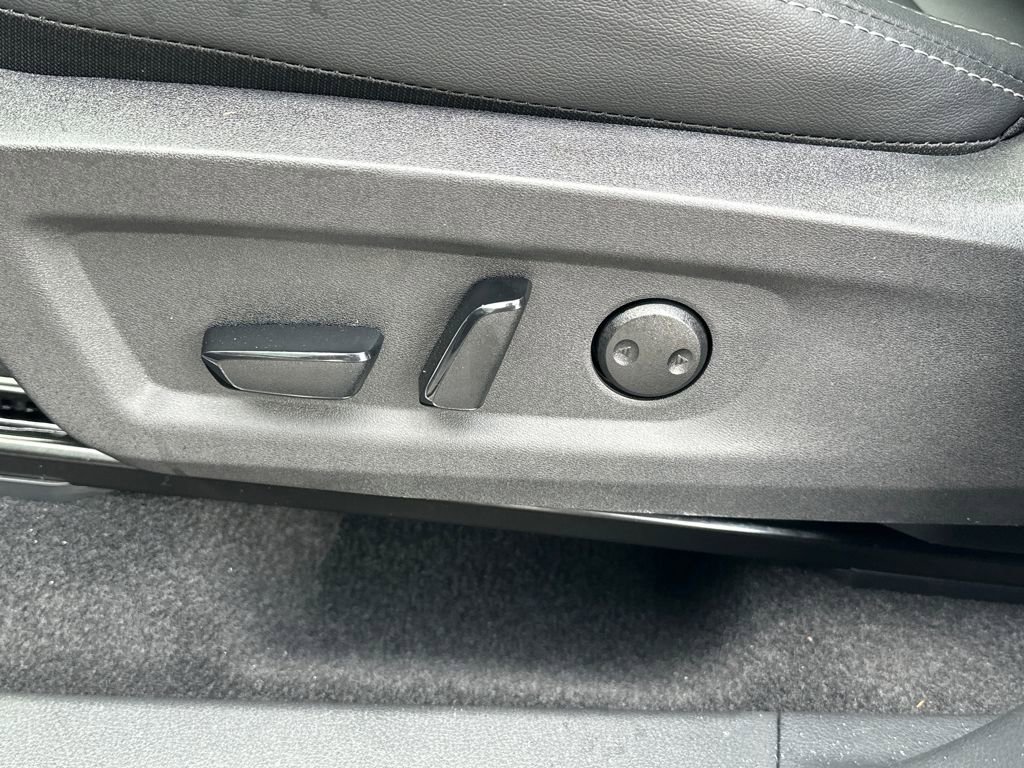 Used 2025 Nissan Murano SL w/ Cargo Package image 20