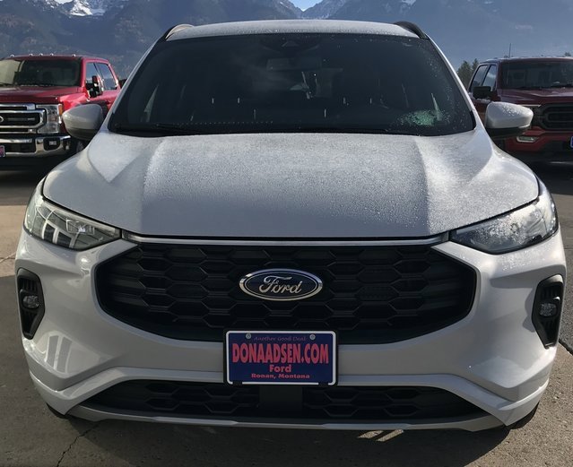 Certified 2025 Ford Escape ST-Line Elite image 2