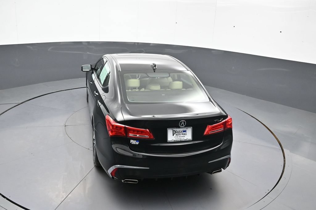 Used 2018 Acura TLX w/ Technology Package FWD image 39