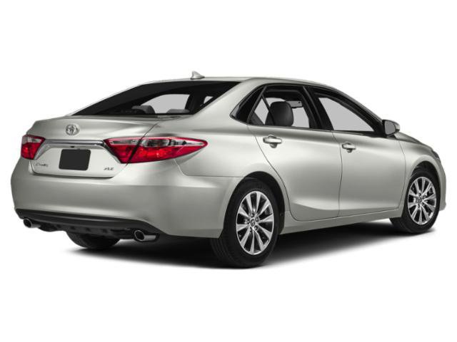 Used 2015 Toyota Camry XLE FWD image 2