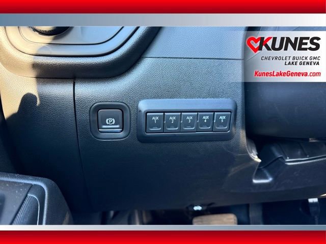 New 2025 Chevrolet Silverado 2500 W/T w/ WT Convenience Package image 28