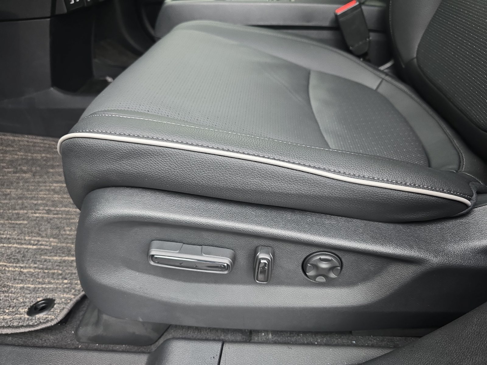 New 2026 Honda Odyssey Elite image 29