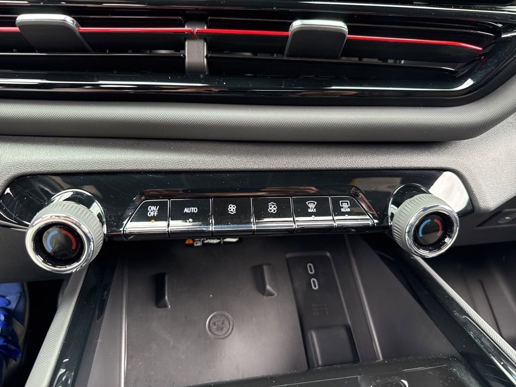 Used 2026 Chevrolet Silverado EV Trail Boss image 45