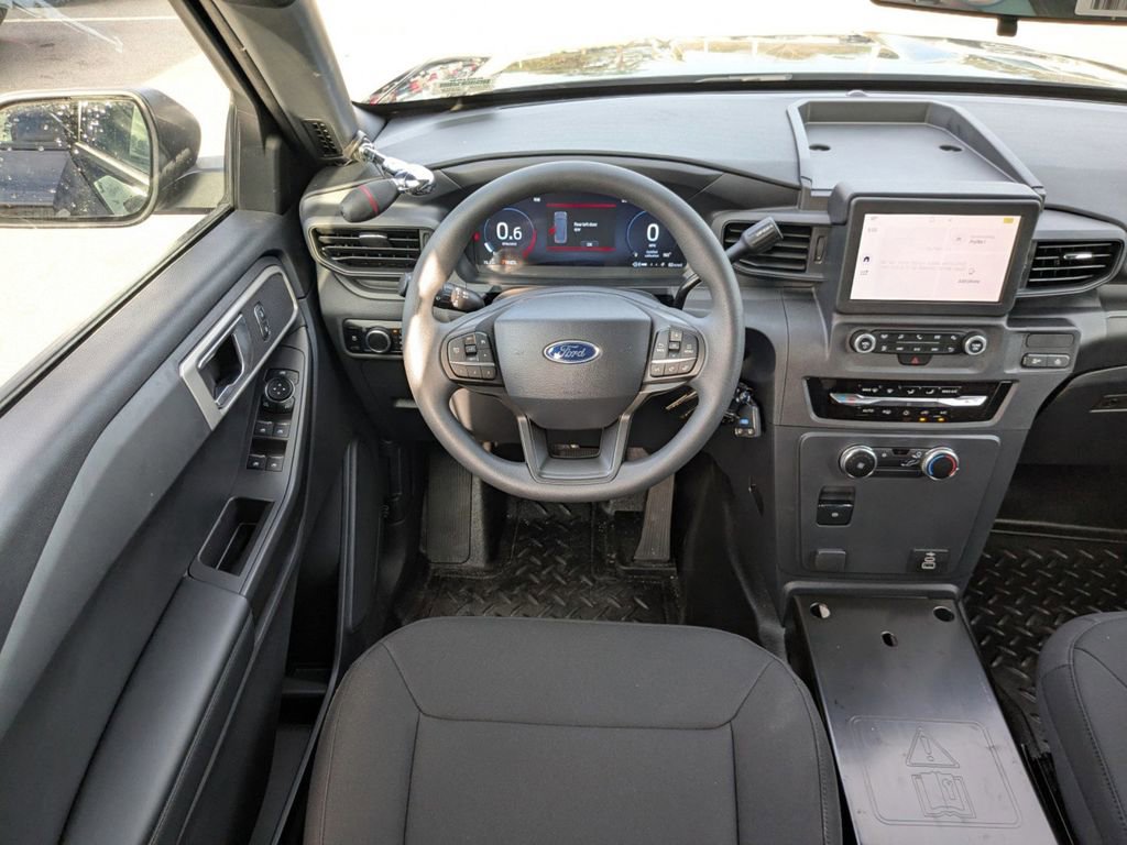 New 2025 Ford Explorer 4WD Police Interceptor image 15