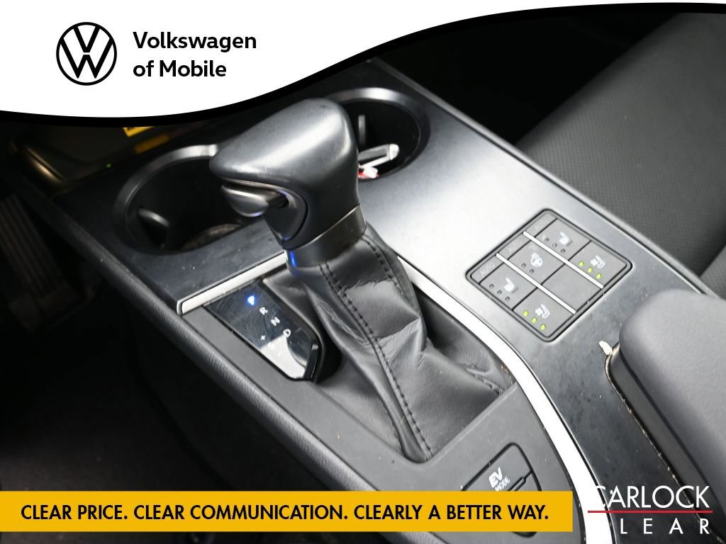 Used 2023 Lexus UX 250h FWD w/ Premium Package image 21