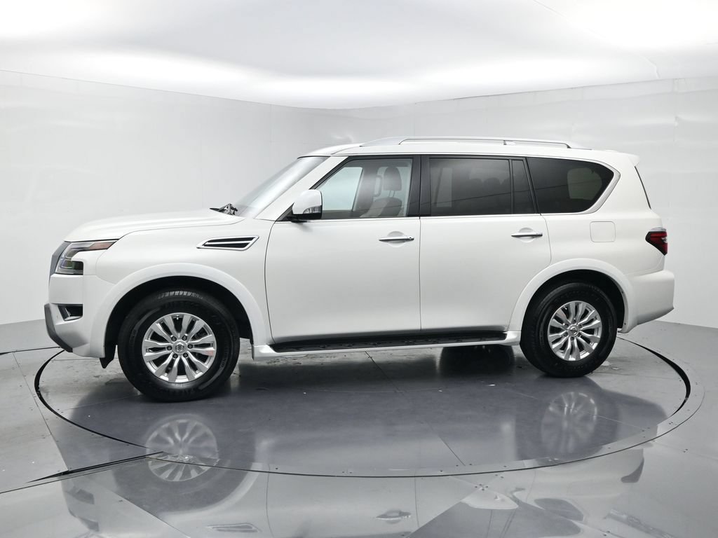 Used 2024 Nissan Armada SV RWD image 3