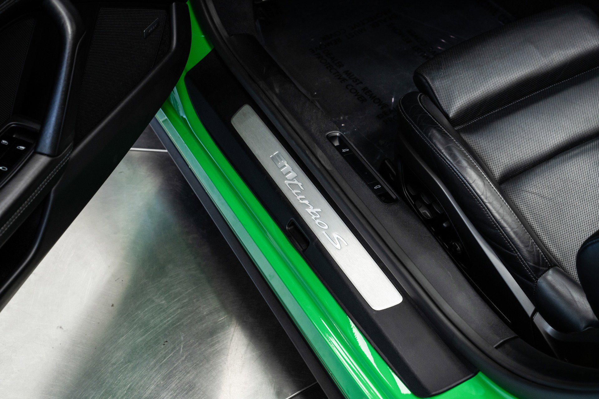 Used 2021 Porsche 911 Turbo S image 22