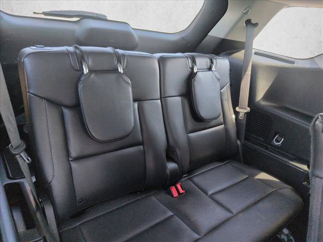 Used 2024 Ford Explorer XLT w/ Equipment Group 202A RWD image 20
