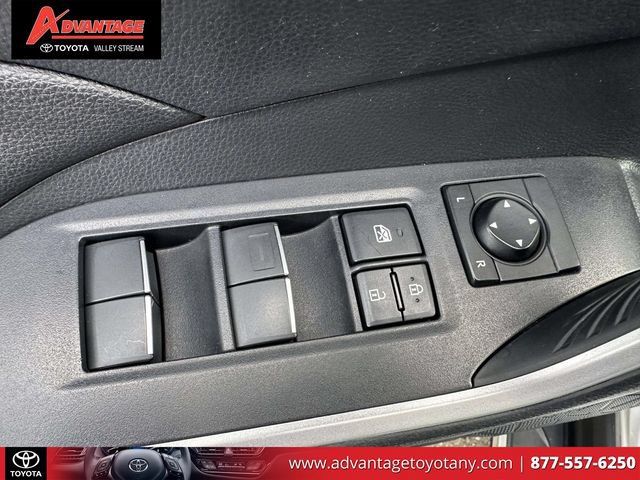 Certified 2020 Toyota RAV4 XLE Premium AWD/4WD image 20