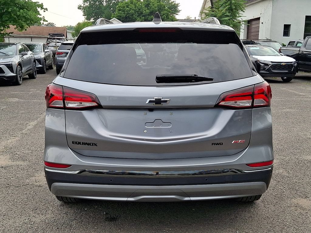 Used 2023 Chevrolet Equinox RS AWD/4WD image 7