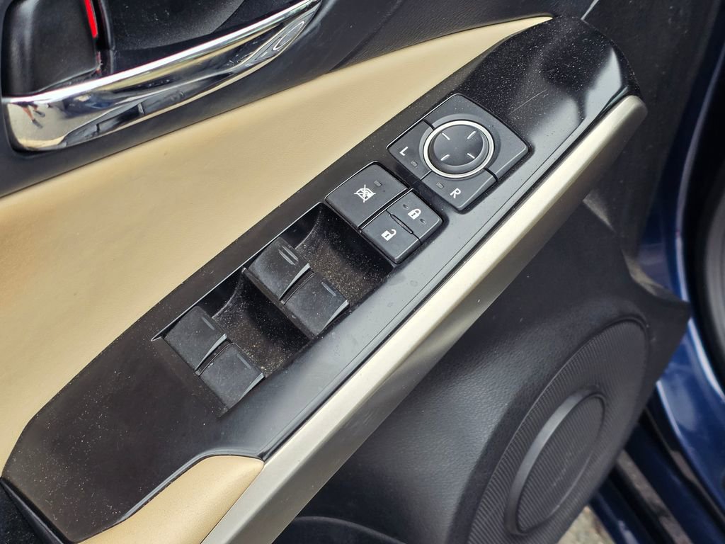Used 2014 Lexus IS 250 w/ Navigation Package RWD image 21