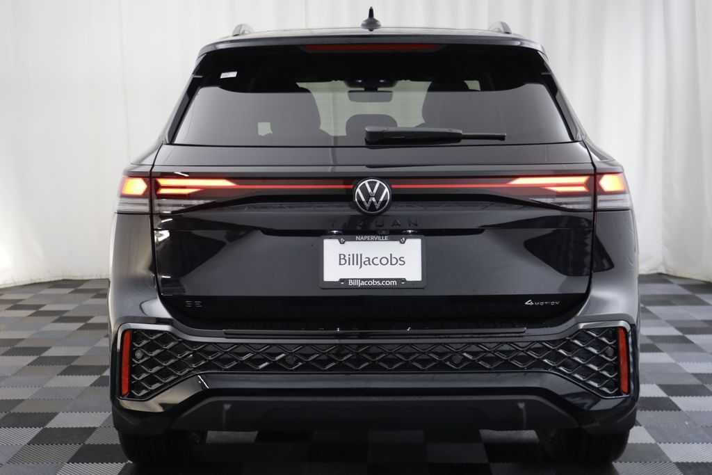 New 2026 Volkswagen Tiguan SE R-Line AWD/4WD image 16