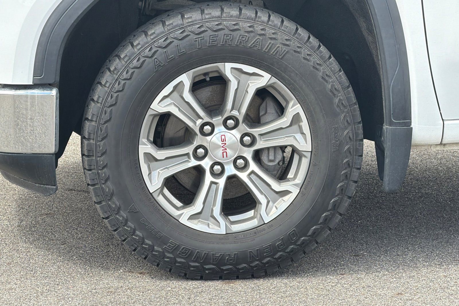 Used 2019 GMC Sierra 1500 SLT AWD/4WD image 43